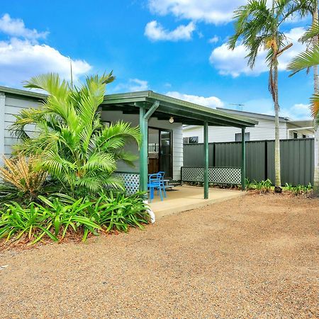 Cane Village Holiday Park Bundaberg Exterior photo