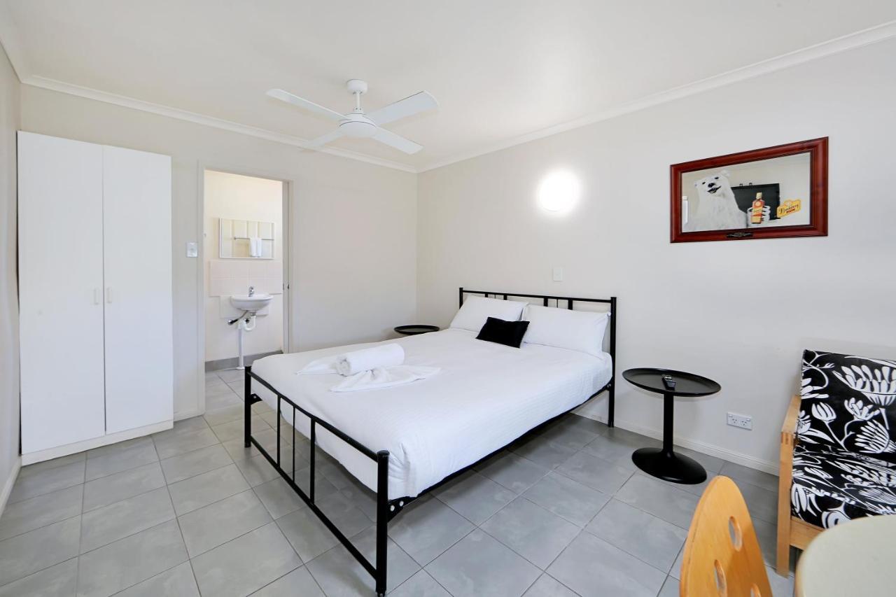 Cane Village Holiday Park Bundaberg Exterior photo