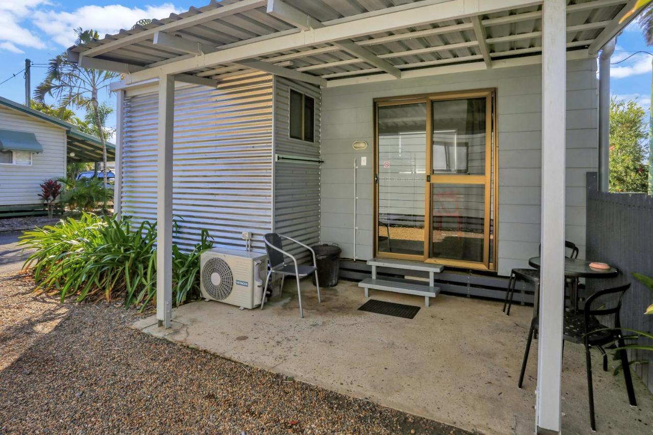 Cane Village Holiday Park Bundaberg Exterior photo