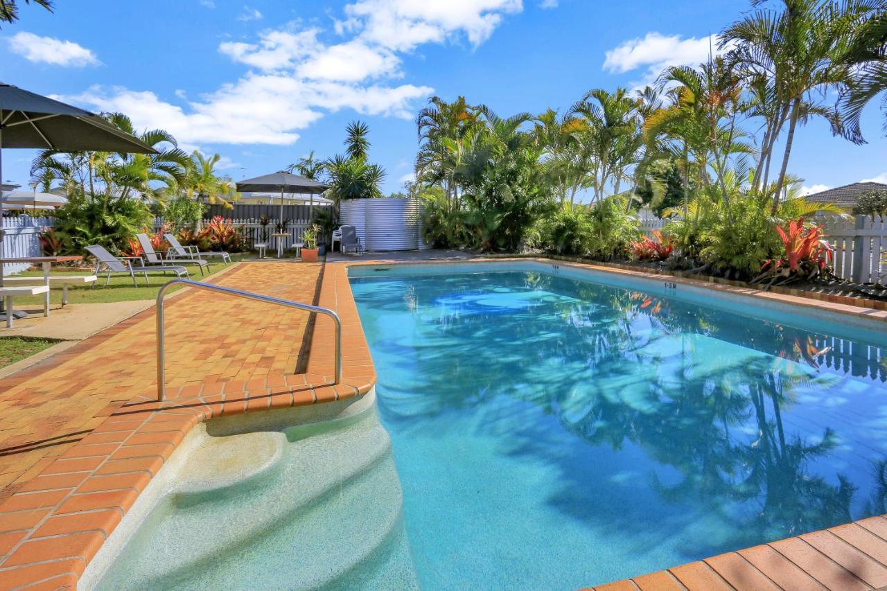 Cane Village Holiday Park Bundaberg Exterior photo